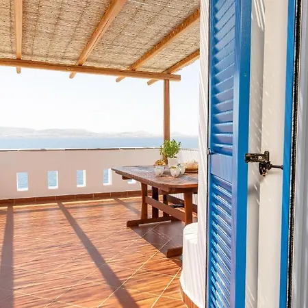 Вилла Naxian Skyvilla *